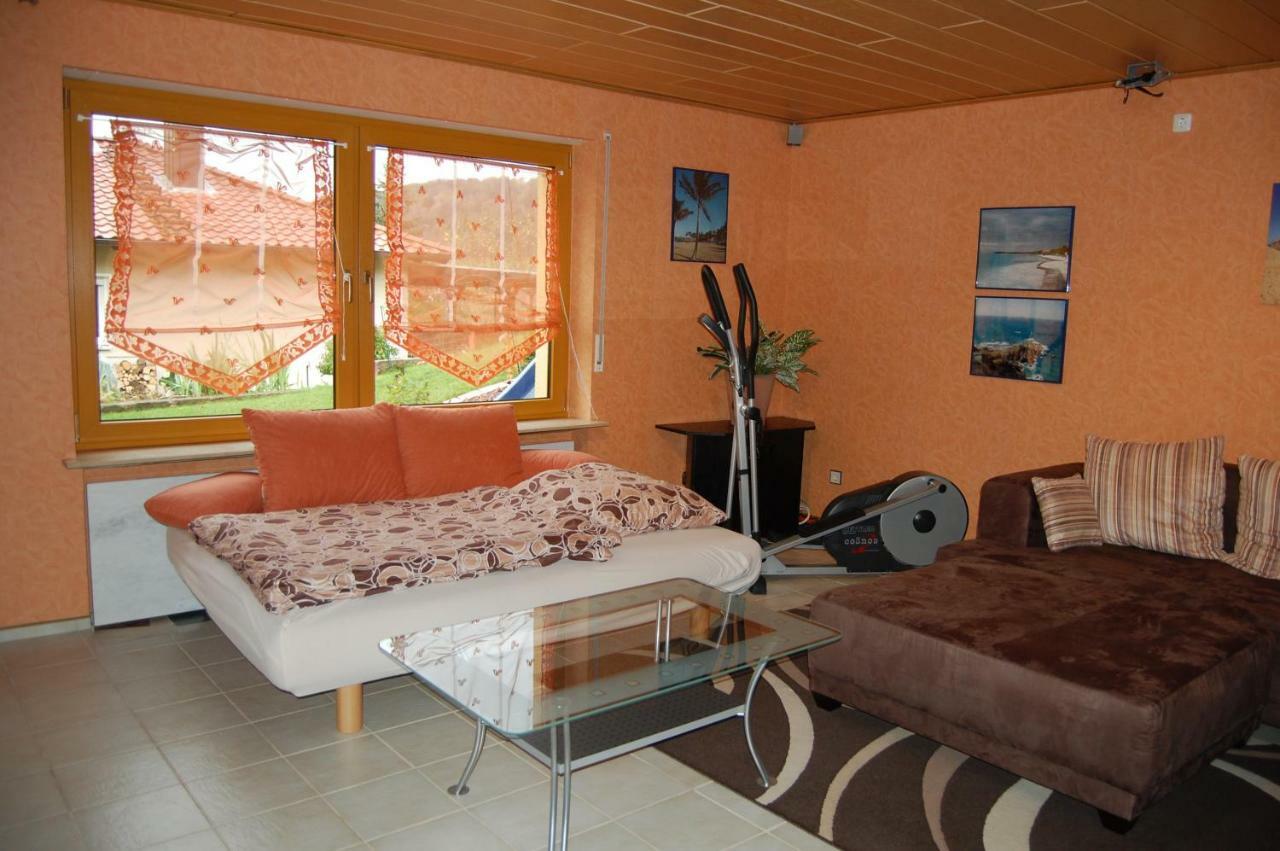 Ferienwohnung Grosso Gräfendorf Екстериор снимка